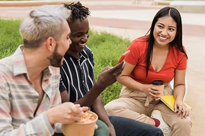friends talking