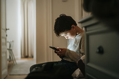 kids and cellphones