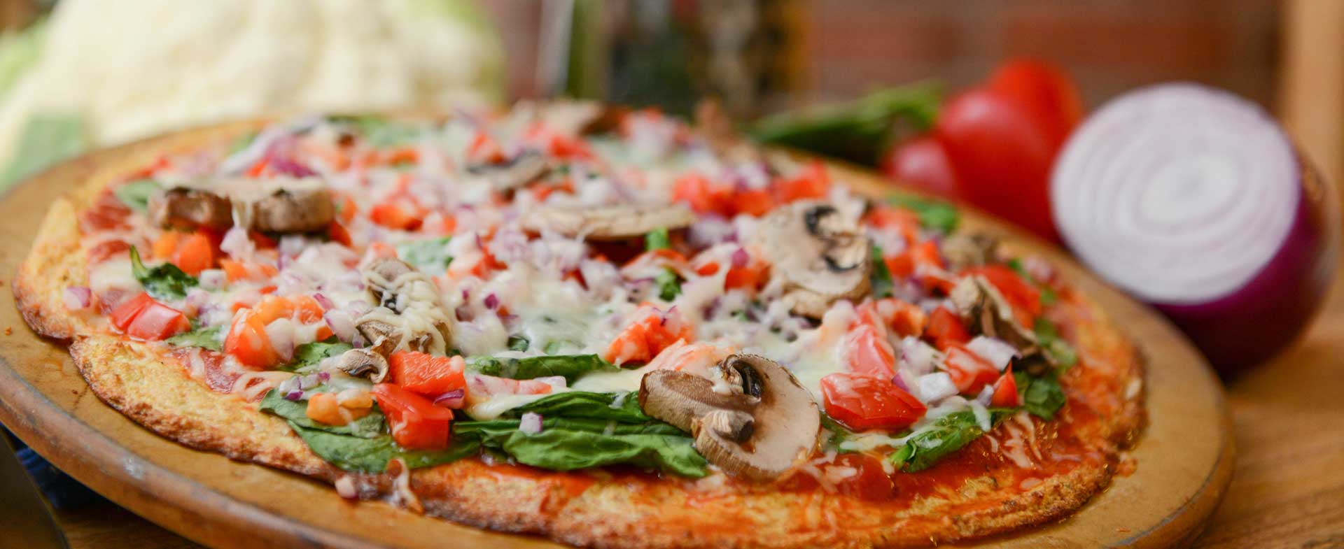 cauliflower crust pizza 1140x570