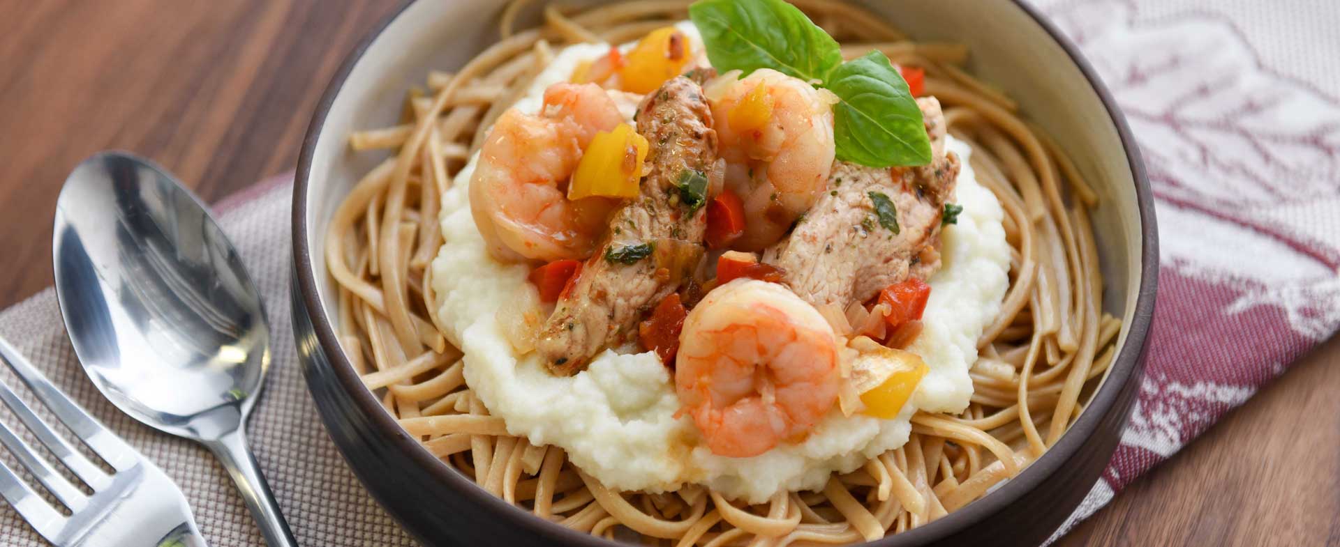 shrimp and chicken caulifredo pasta