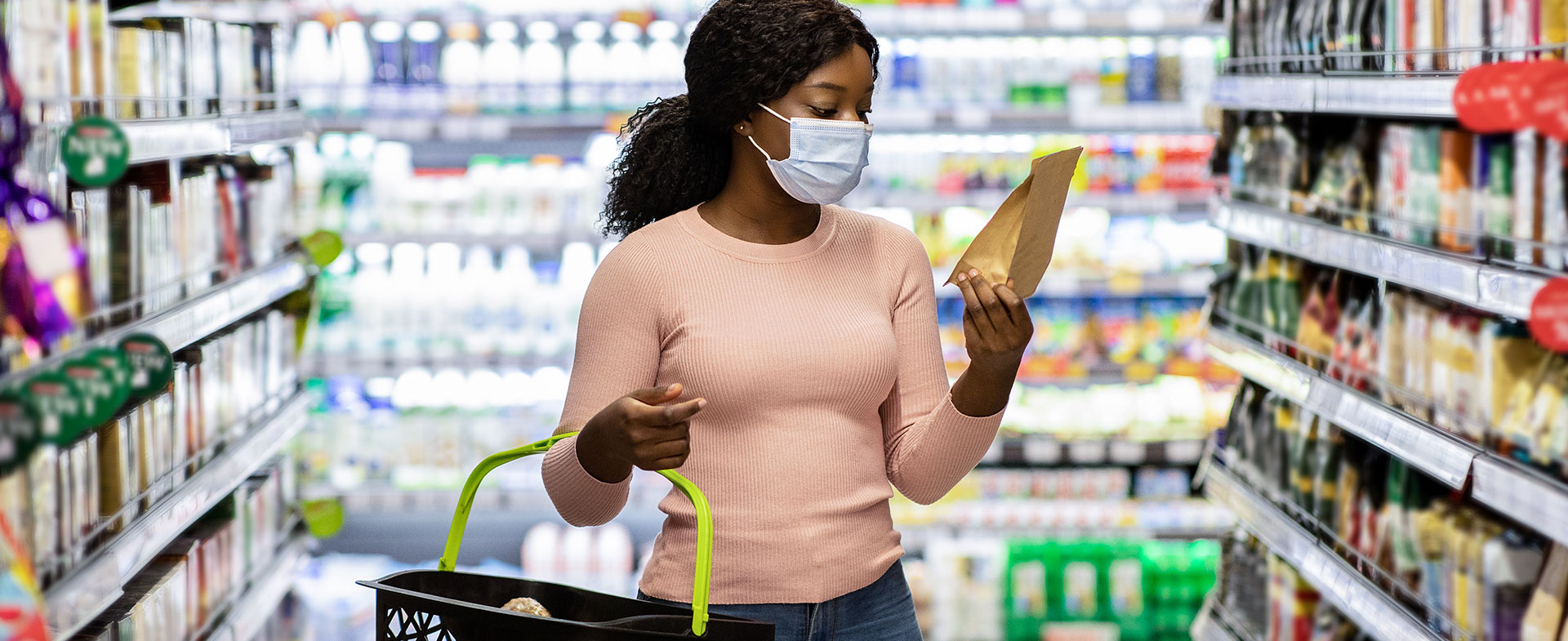 woman grocery shopping