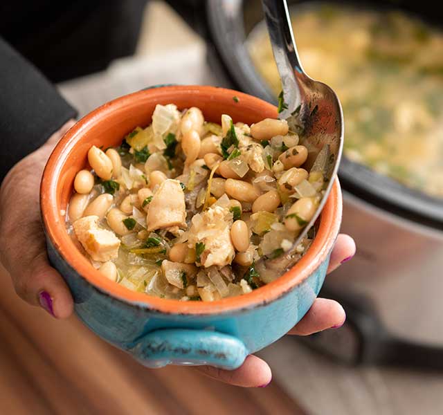 Slow Cooker White Bean Chicken Chili