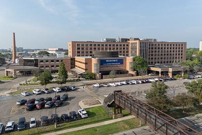 Exterior Providence Southfield Hospital