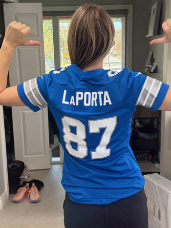 Brooke in Laporta Jersey
