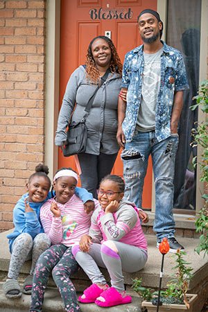 LVAD patient Kyleisha and her family