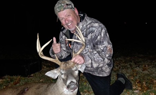 vascular patient Jeff back to hunting and getting a deer after carotid artery surgeries