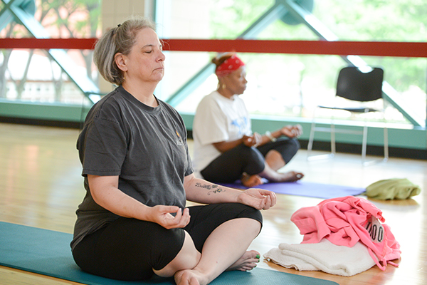 cancer patients in yoga class